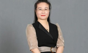 邓肖丽    教授