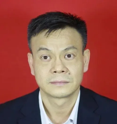 汤洪宇