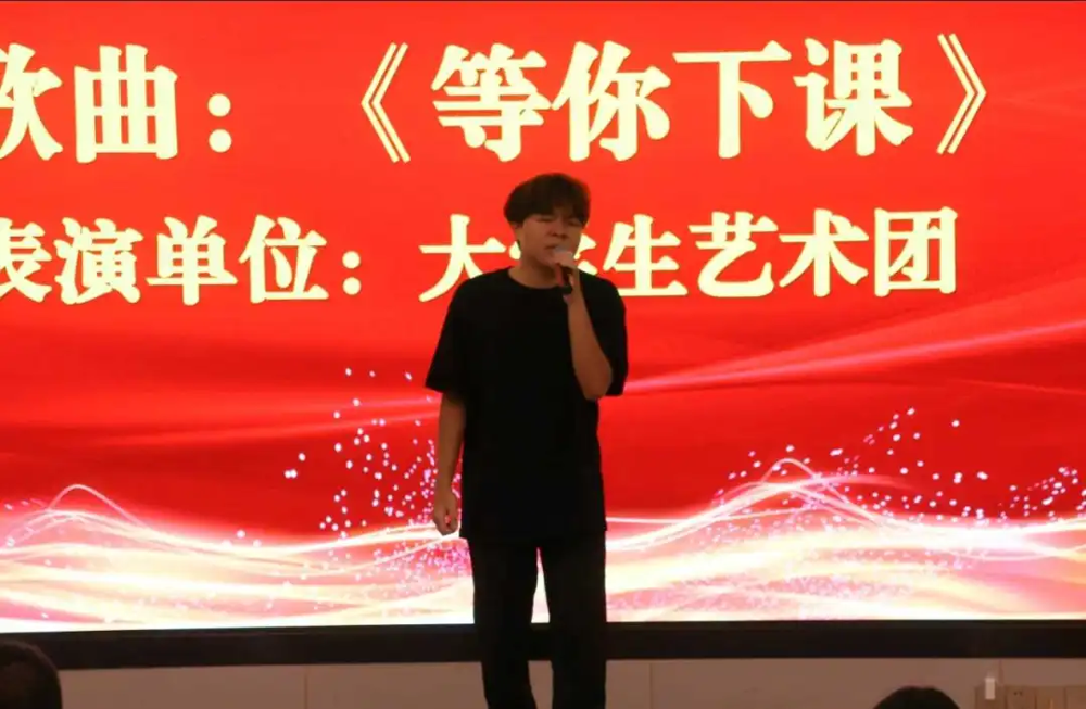 图片1 图片1