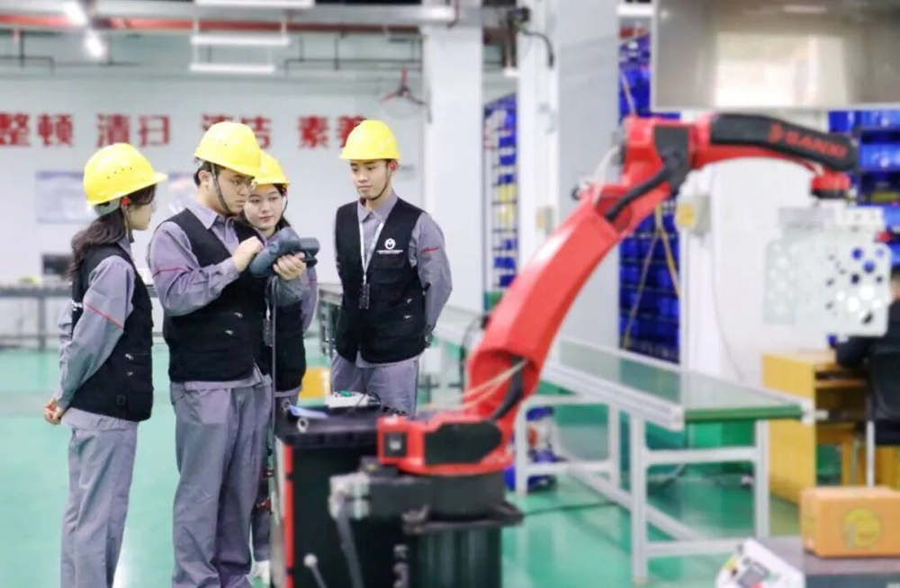 图片12 图片12
