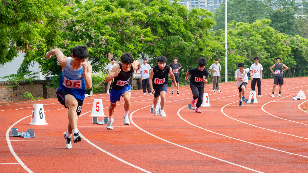 2026.5.22校运会男子组200米预选赛（王家力摄）